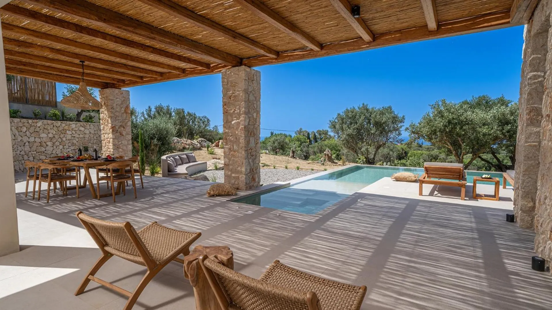 Lithos Art Villas Svoronata Hotel
