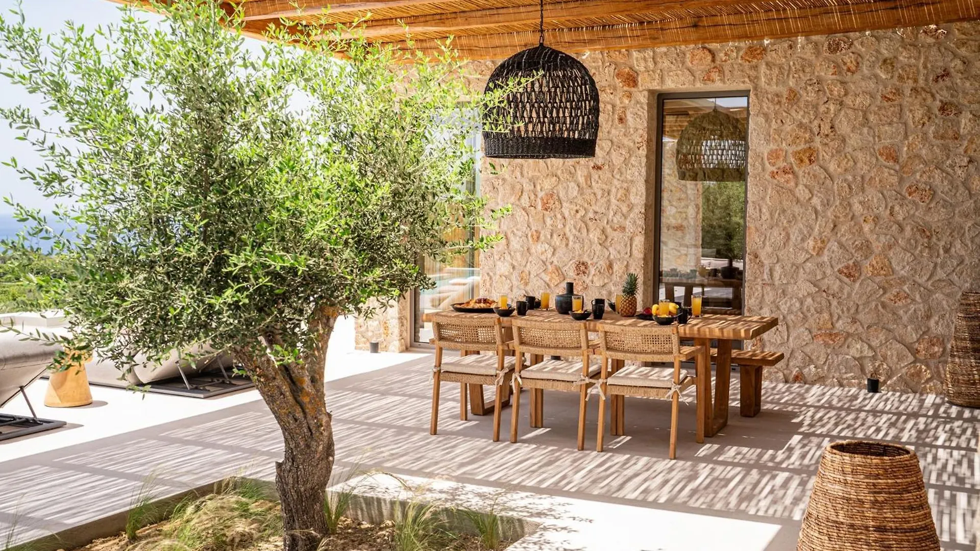 Lithos Art Villas Svoronata