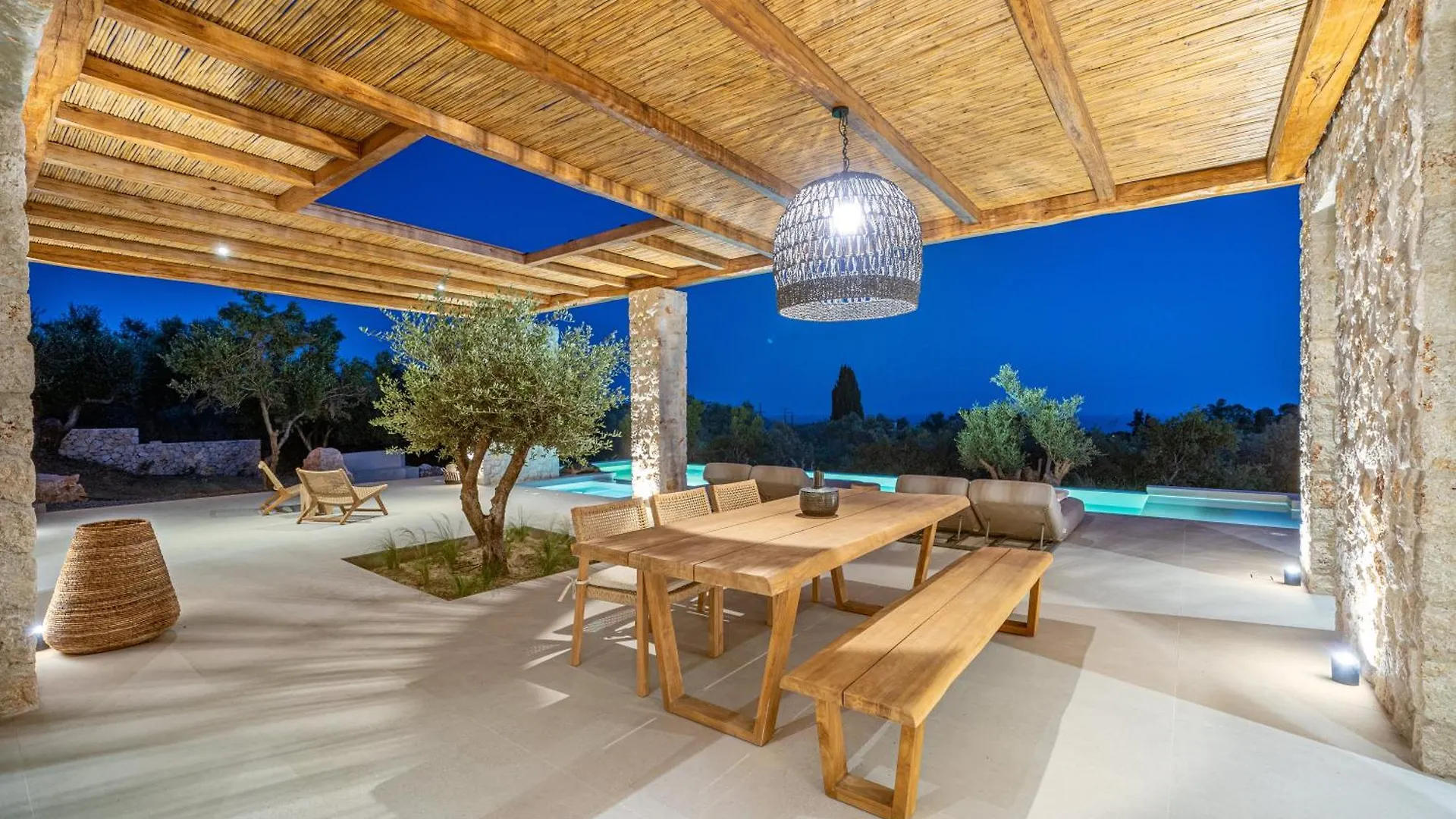 Hotel Lithos Art Villas Svoronata Greece