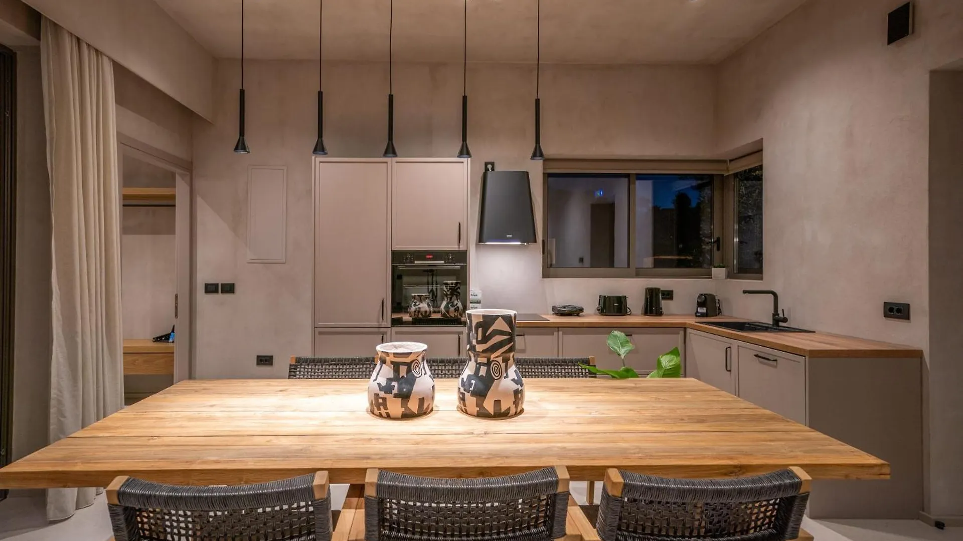 Lithos Art Villas Svoronata Hotel