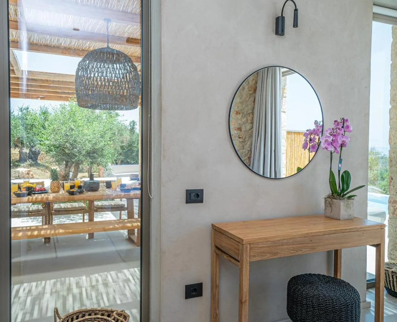 Lithos Art Villas Svoronata Greece