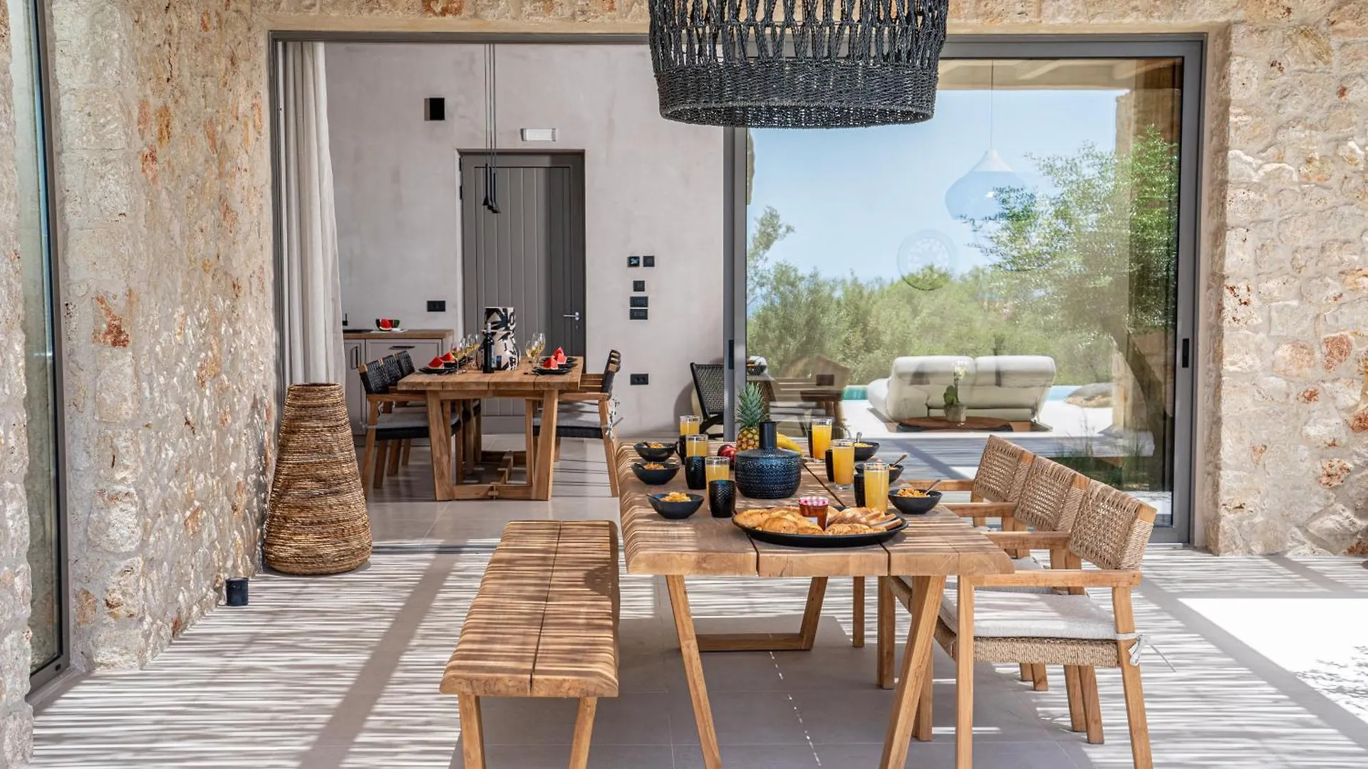 Hotel Lithos Art Villas Svoronata Greece